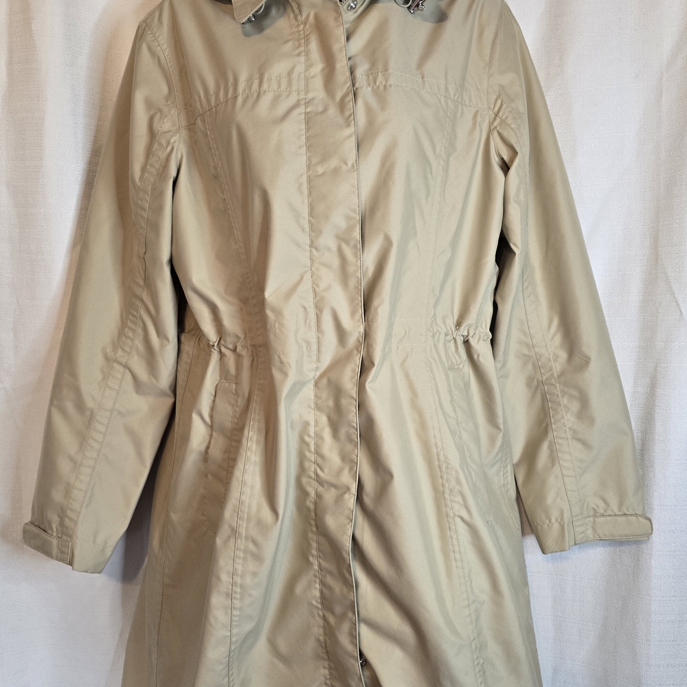 Classic Tan Trench Coat Size M With Hood Sinched Waist Fall - Picture 3 of 13